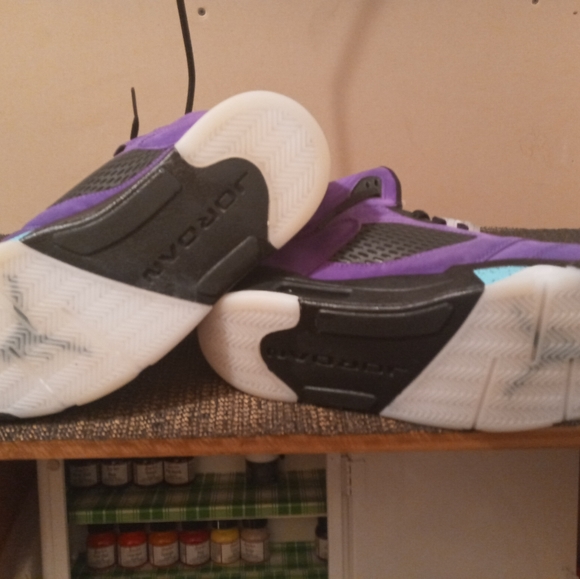 Grape 5s - Picture 4 of 4